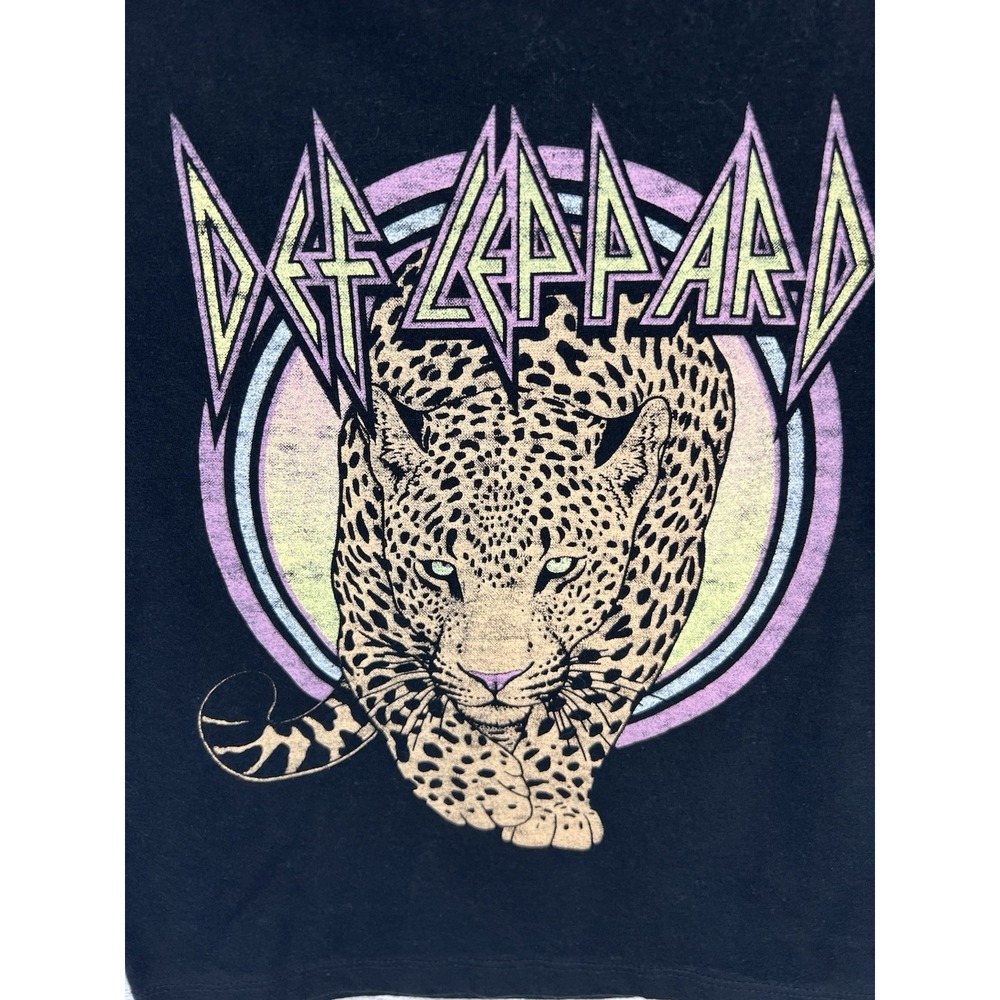 Def Leppard Shirt Youth 6-6X Black Leopard Graphic Rock Band Tee Kids Tour - Picture 3 of 5